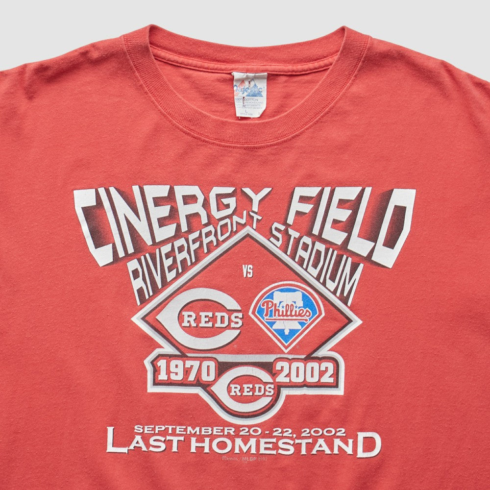 Cincinnati Reds 2002 T-Shirt - Red Vintage