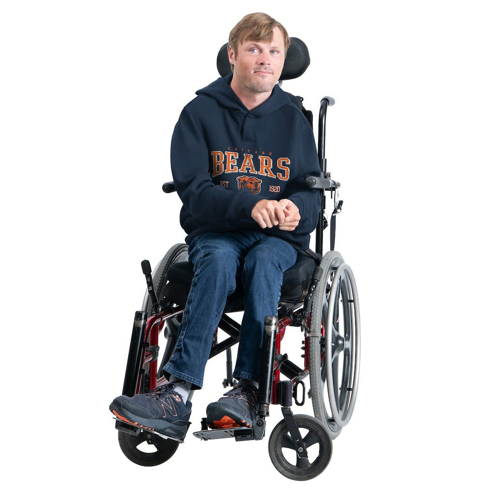 NFL Chicago Bears G-III Sports by Carl Banks Adaptive Team Spirit Graphic Fleece Pullover Hoodie