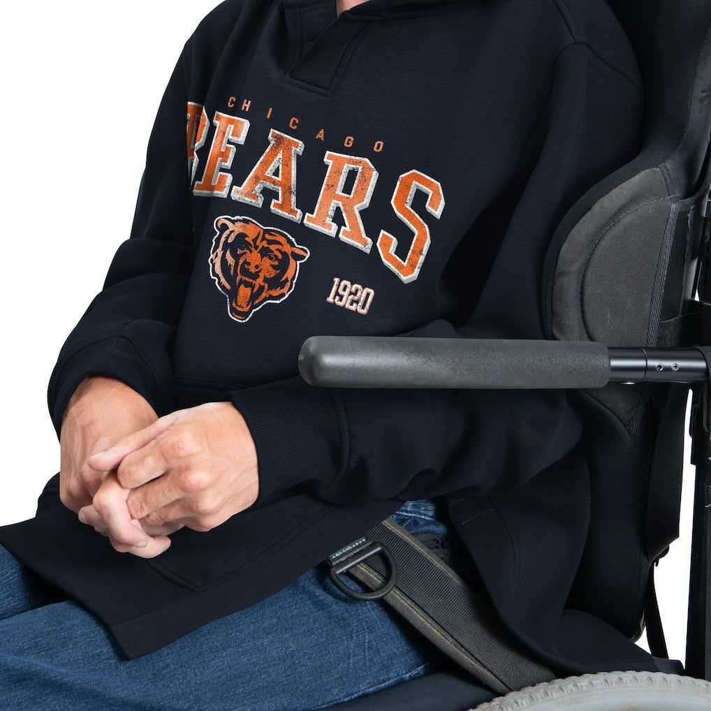 NFL Chicago Bears G-III Sports by Carl Banks Adaptive Team Spirit Graphic Fleece Pullover Hoodie