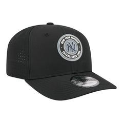 New York Yankees Circle 9SEVENTY Adjustable Hat - Black | New Era