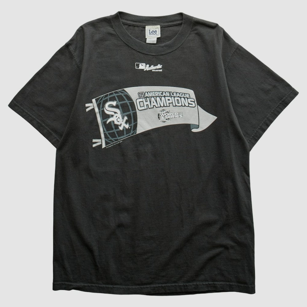 Chicago White Sox Lee Apparel 2005 T-Shirt - Black Vintage
