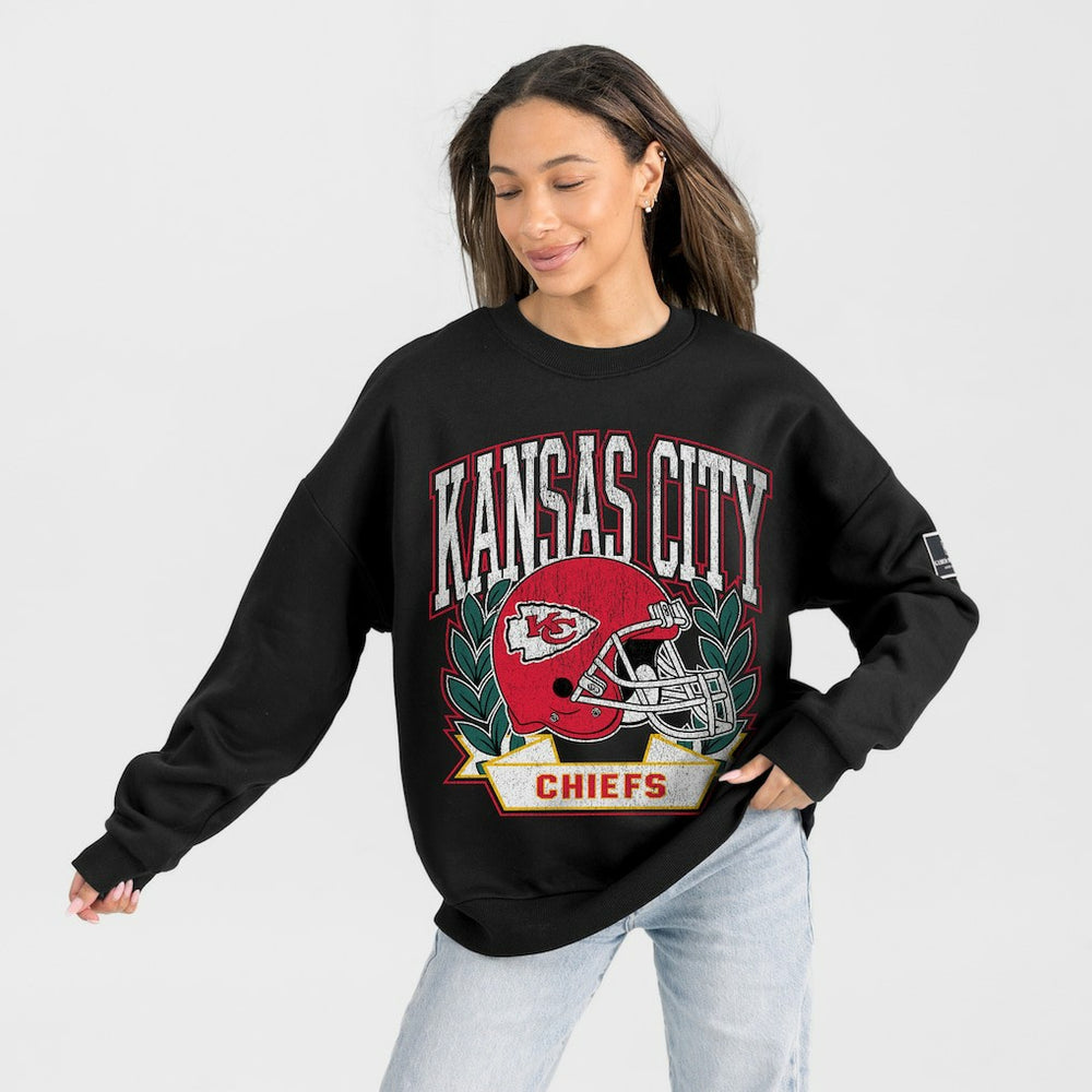 NFL Kansas City Chiefs Gameday Couture Women's Oversized Victory Lane Black Label Premium Fleece Sweatshirt