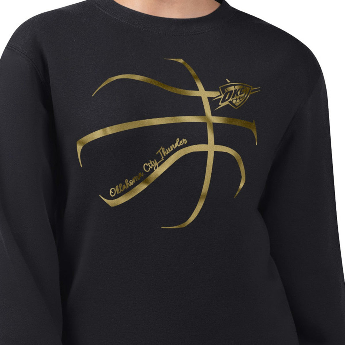 Oklahoma City Thunder G-III 4Her by Carl Banks Women's Metallic Print Basketball Sketch Fleece Sweatshirt - Black shop