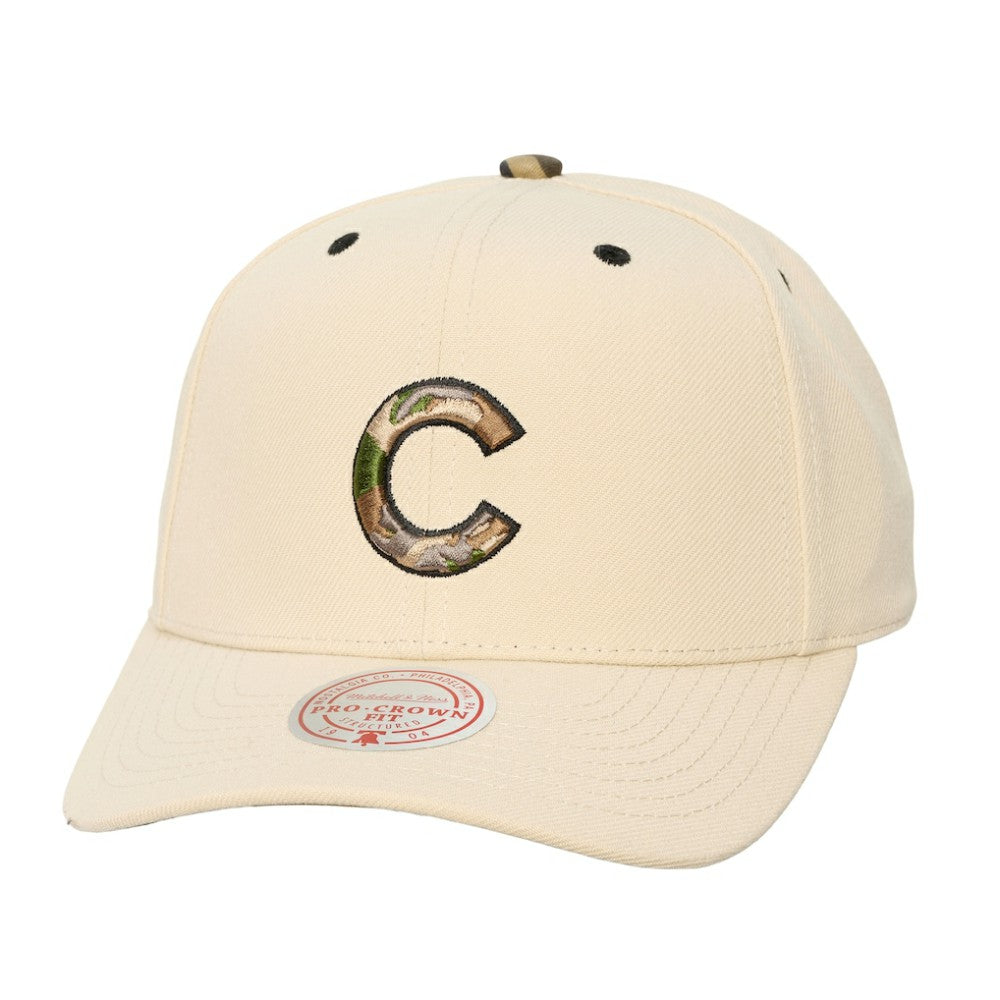 Chicago Cubs Unisex Camo Logo Pro Crown Snapback Hat - Cream | Mitchell & Ness