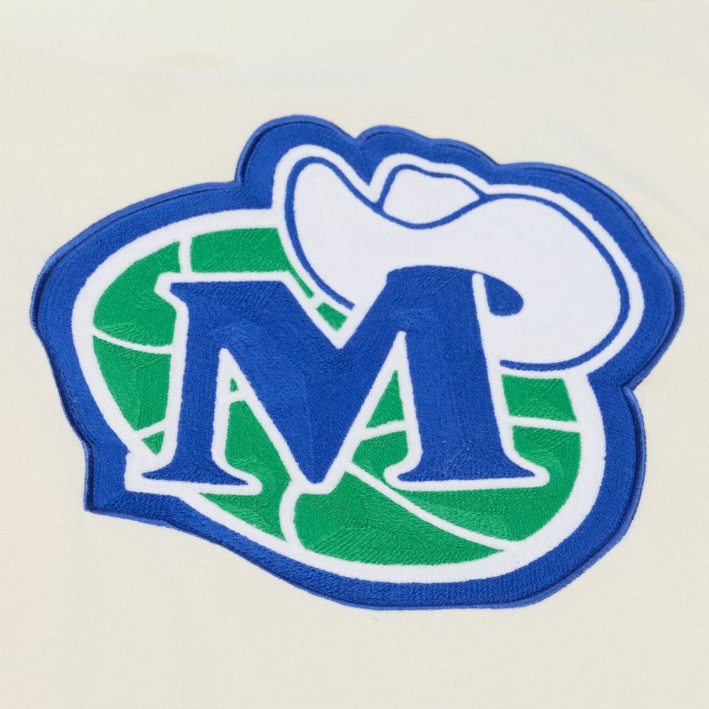 Dallas Mavericks Hardwood Classics Chainstitch Premium Fleece Hoodie sale - Cream | Mitchell & Ness for sale