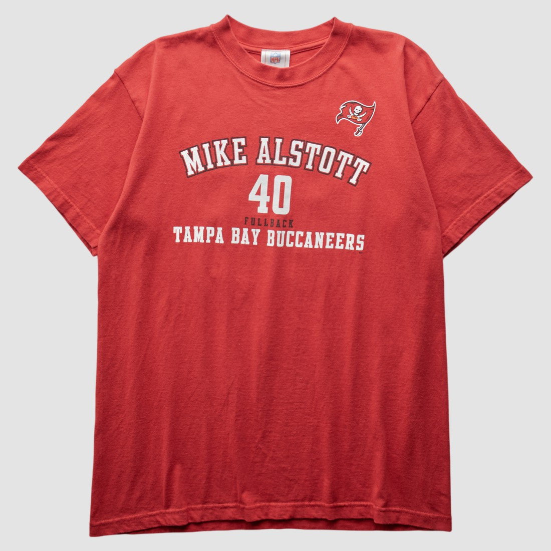 NFL Tampa Bay Buccaneers NFL 2000s T-Shirt