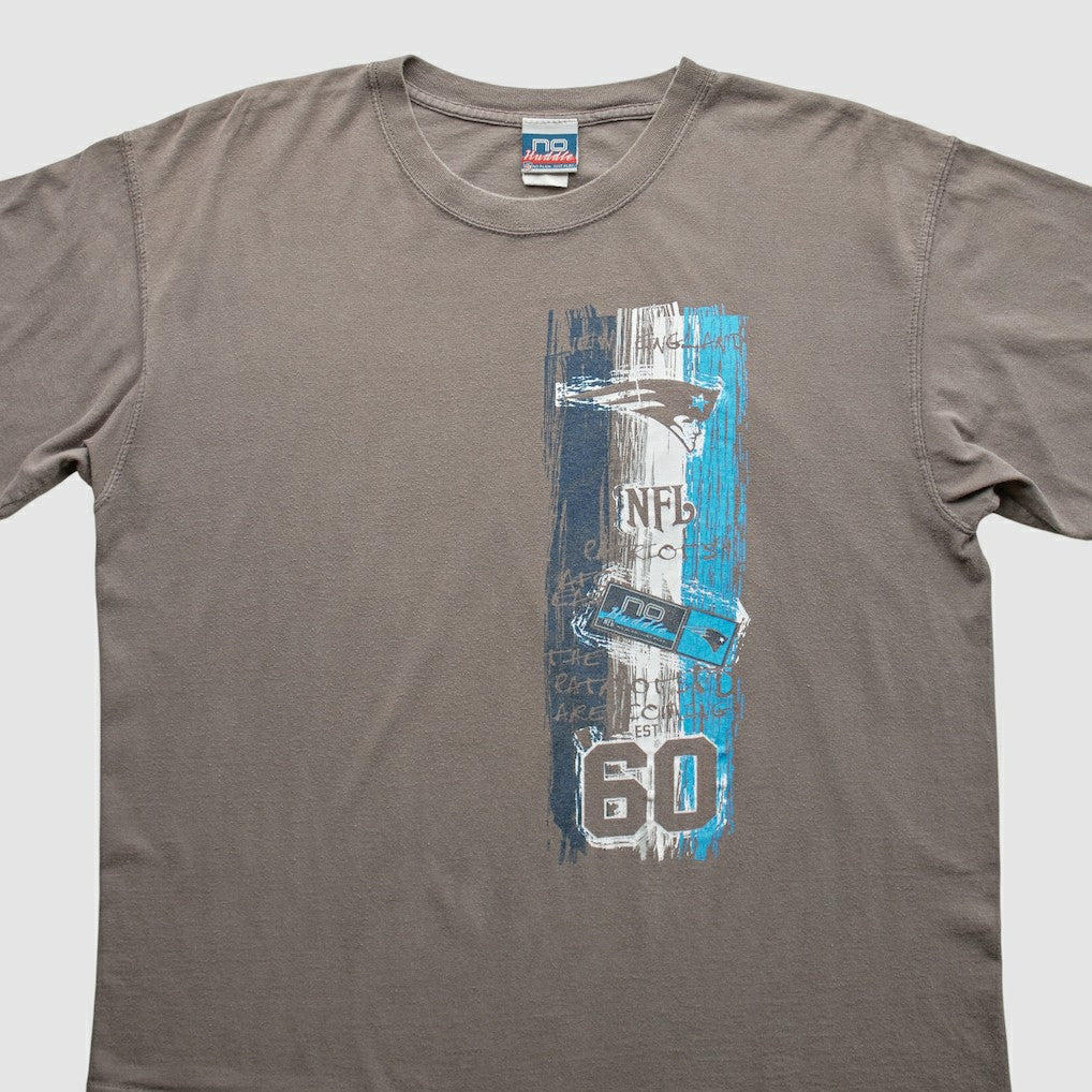 NFL New England Patriots 2000s T-Shirt