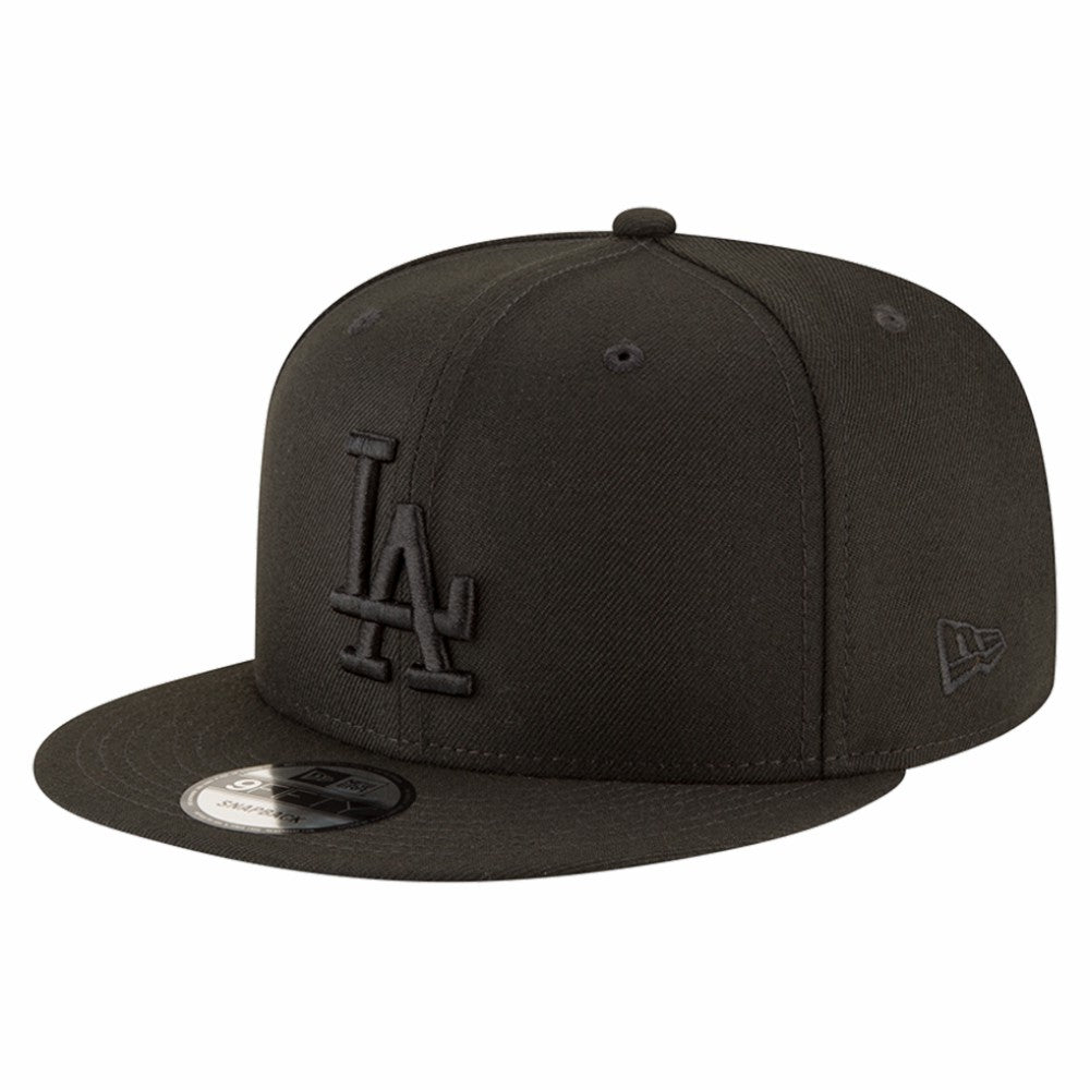 Los Angeles Dodgers 2024/25 Back-to-Back Champions Circle Side Patch 9FIFTY Snapback Hat - Black | New Era
