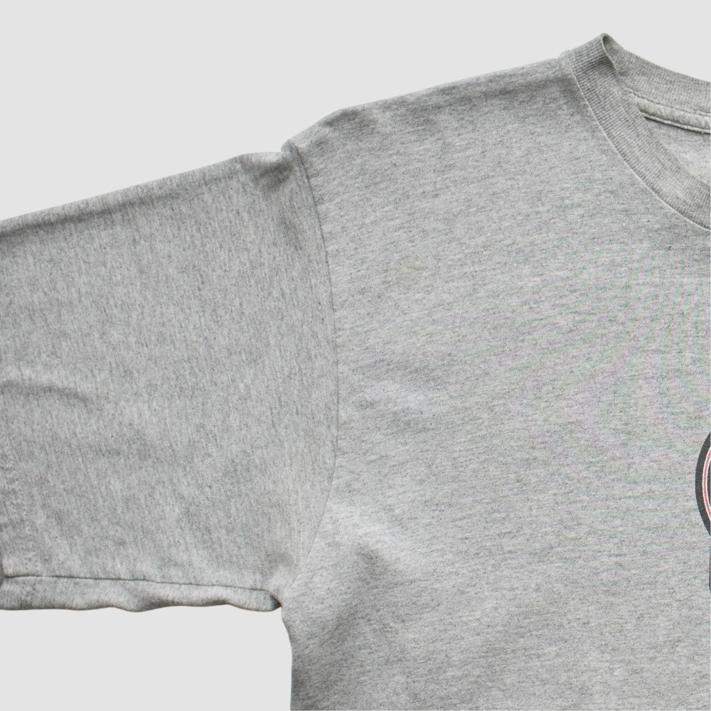 Cincinnati Reds 2000s T-shirt - Heather Gray Vintage | Nike