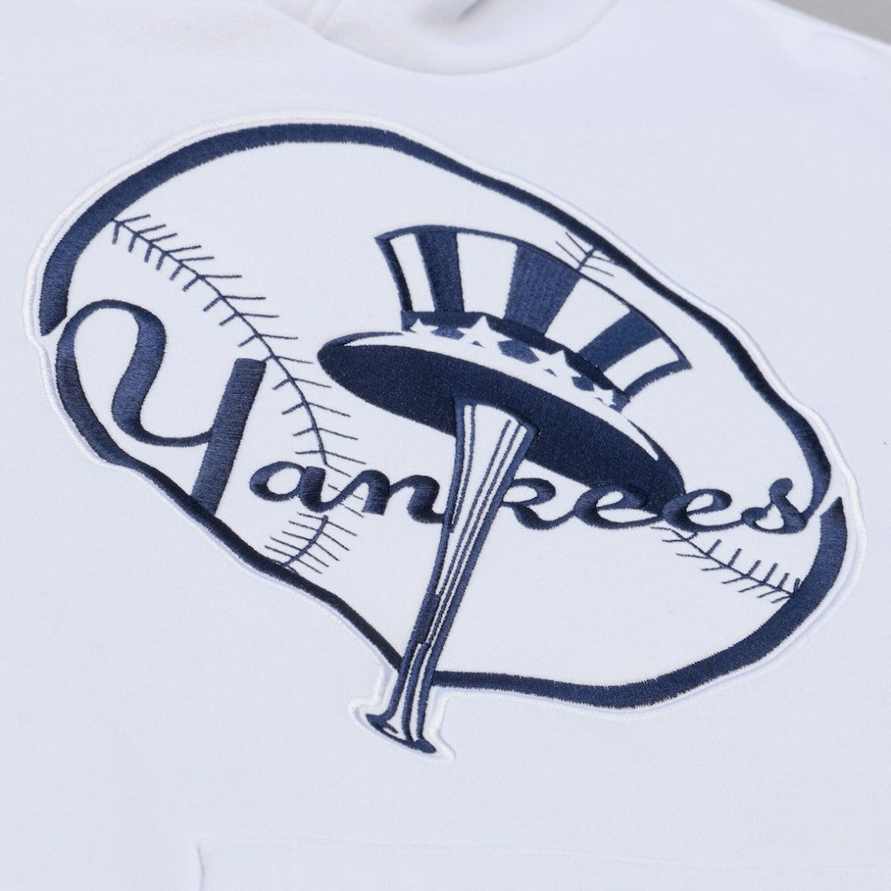 New York Yankees Cooperstown Collection Fleece Hoodie - White | Mitchell & Ness