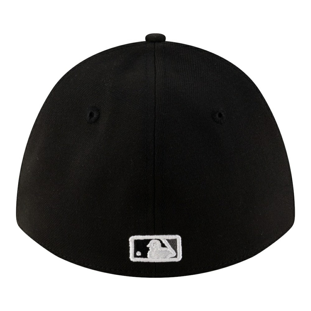 Chicago White Sox Alternate Player Replica 39THIRTY M-Crown Flex Hat - Black | New Era