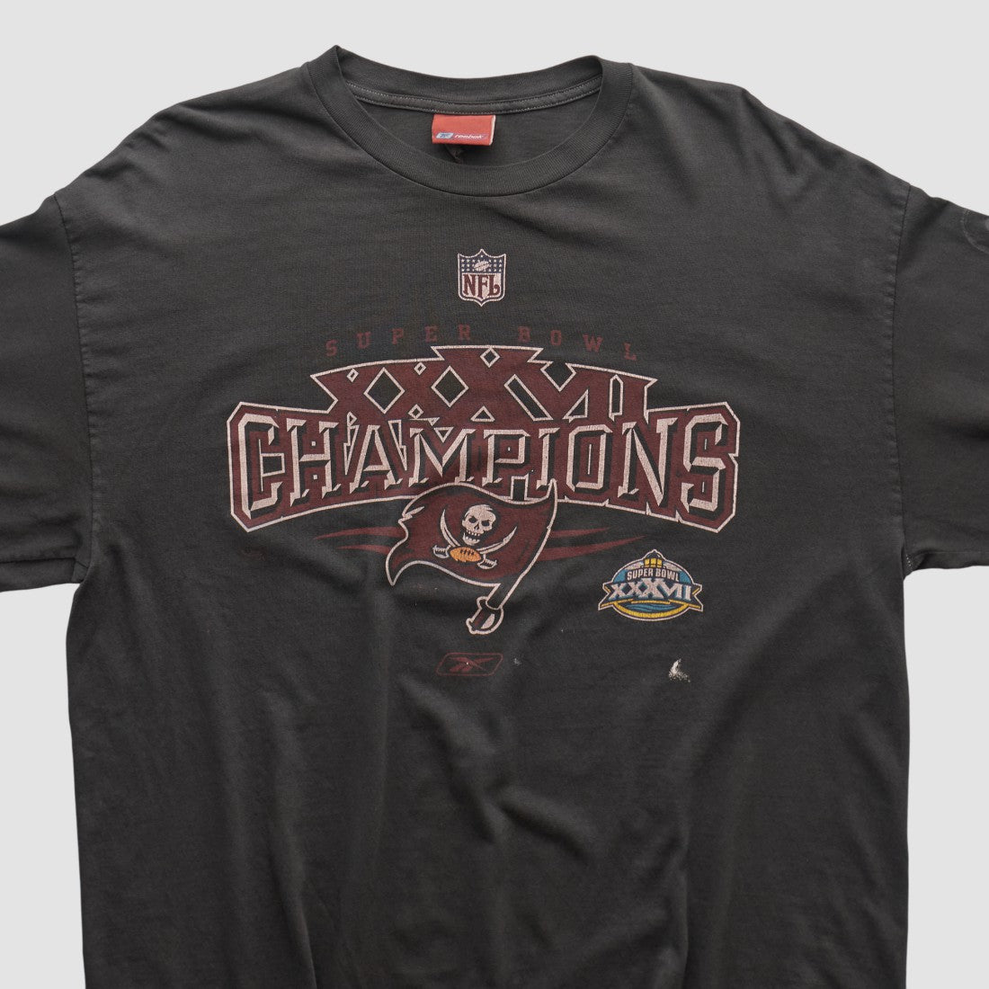 NFL Tampa Bay Buccaneers Reebok 2003 Long Sleeve T-shirt