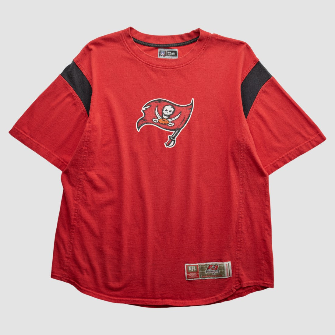 NFL Tampa Bay Buccaneers NFL 2000s T-shirt