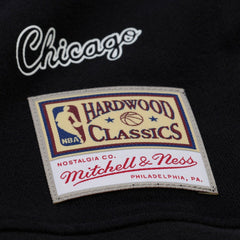 Chicago Bulls Women's Hardwood Classics Script Lightweight Sweatshirt - Black | Mitchell & Ness discount