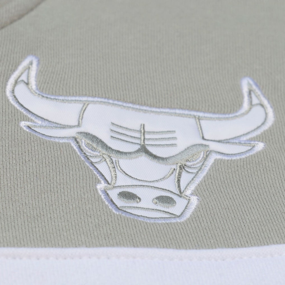 Chicago Bulls Thunderstorm Head Coach Quarter-Zip Jacket - Blue | Mitchell & Ness cheap