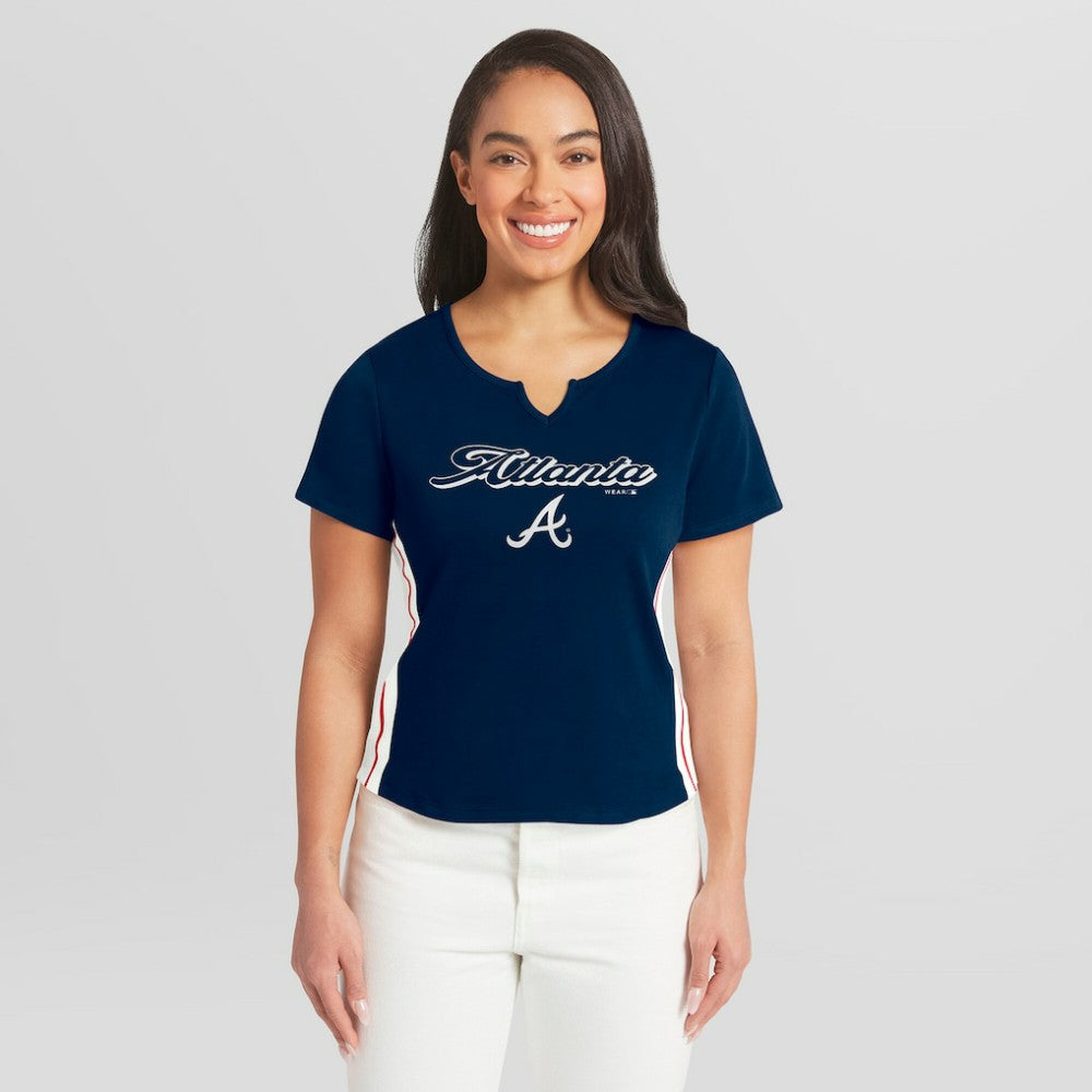 Atlanta Braves WEAR by Erin Andrews Women's Notch Neck Cropped T-Shirt - Navy