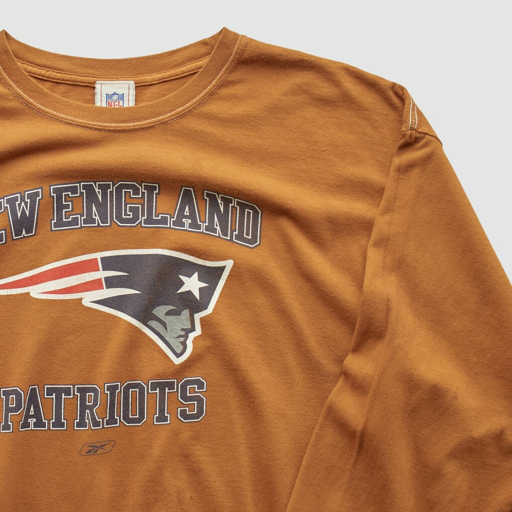 NFL New England Patriots NFL 2000s Long Sleeve T-shirt