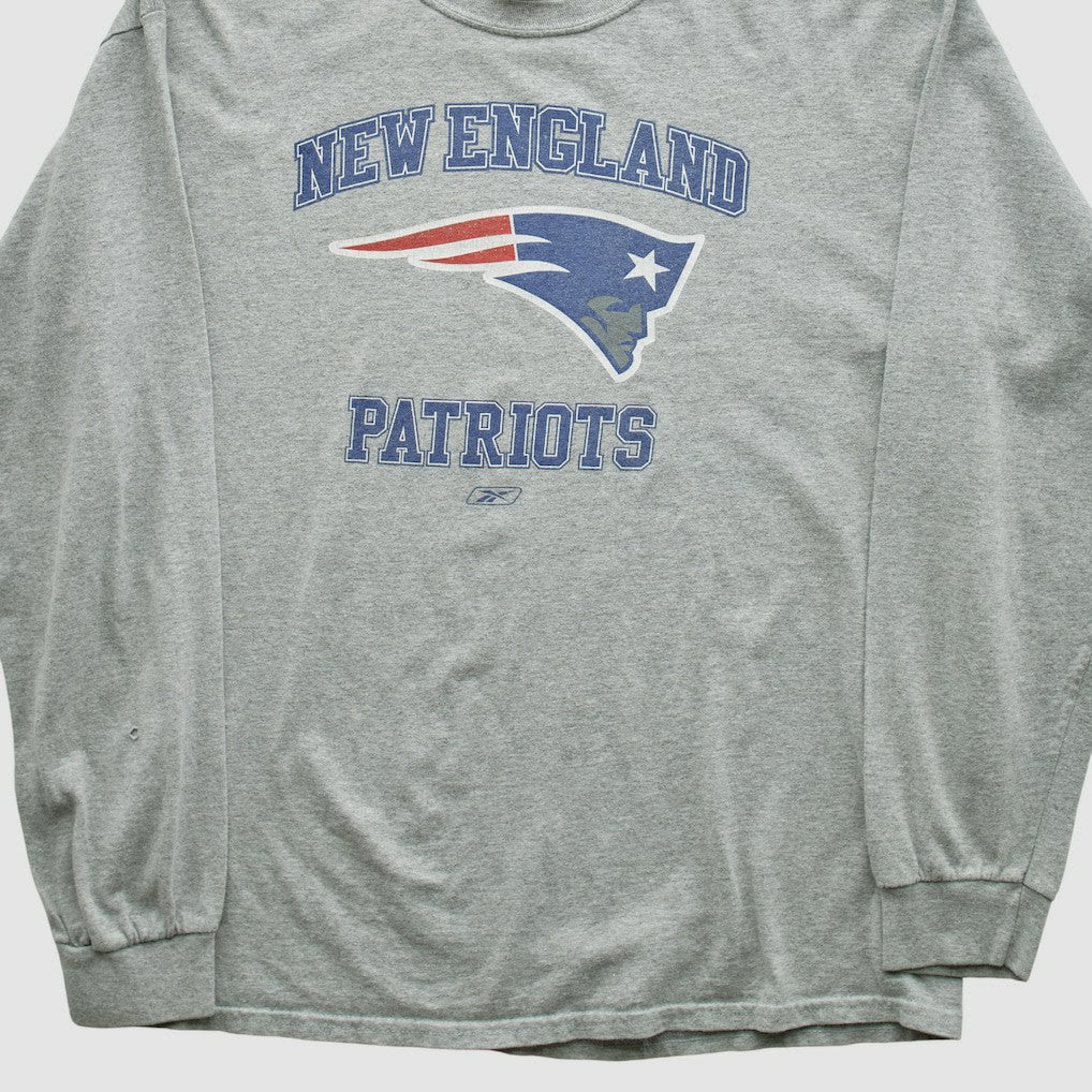 NFL New England Patriots NFL 2000s Long Sleeve T-shirt