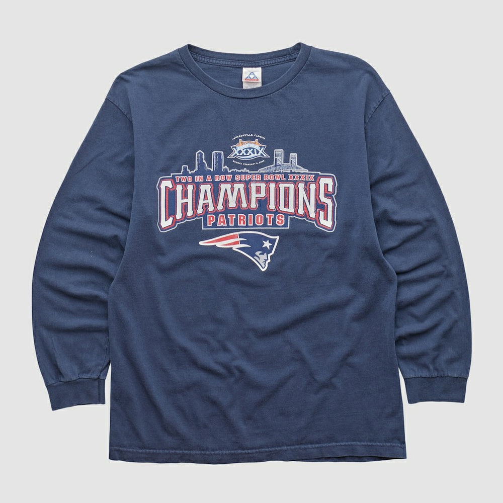 NFL New England Patriots Alstyle 2005 Long Sleeve T-shirt