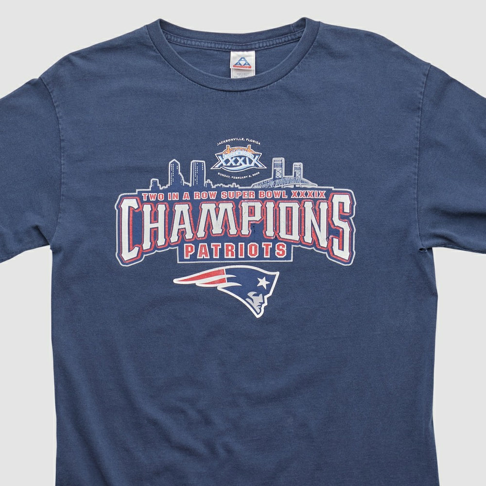 NFL New England Patriots Alstyle 2005 Long Sleeve T-shirt
