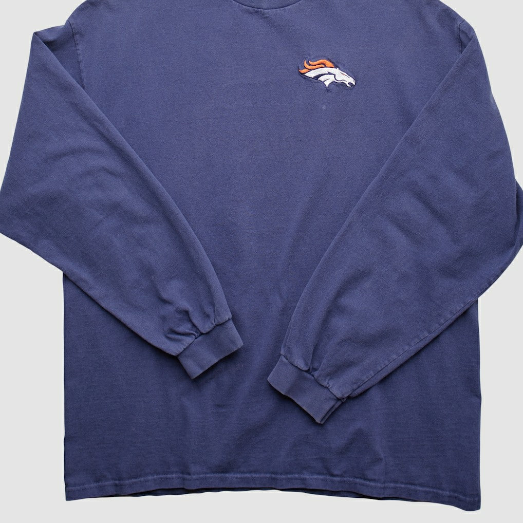 NFL Denver Broncos 90s Pullover Sweatshirt