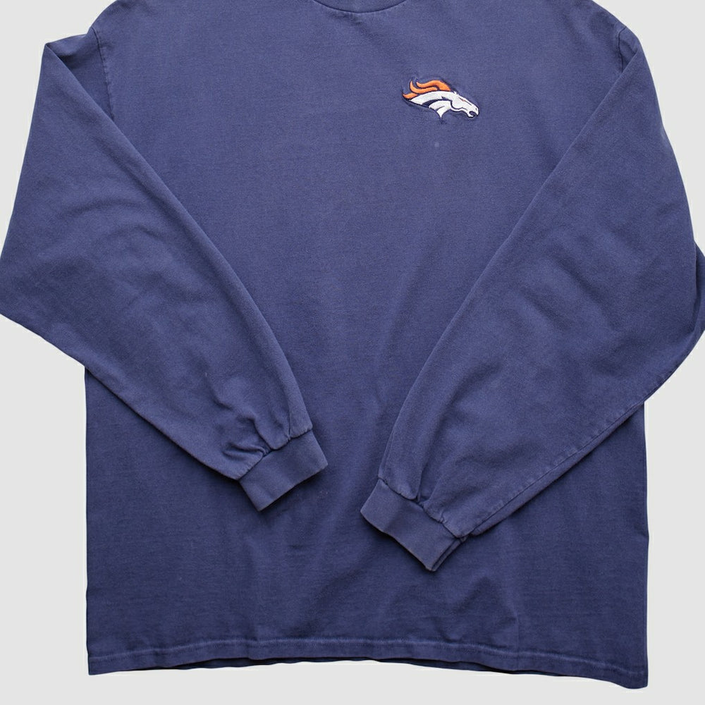 NFL Denver Broncos 90s Pullover Sweatshirt