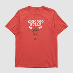 Chicago Bulls 2000s T-shirt sale - Red Vintage | Adidas on sale