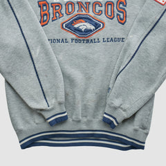 NFL Denver Broncos Lee Apparel 90s Pullover Sweatshirt
