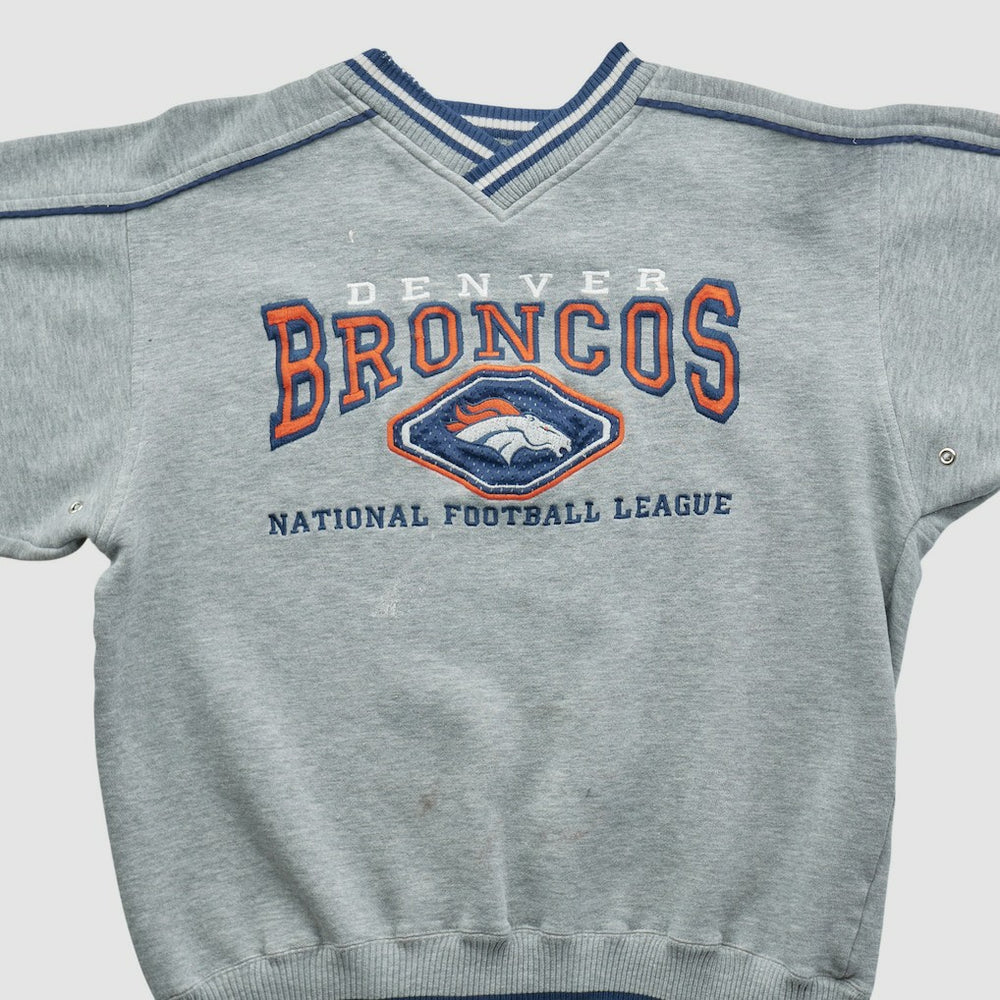 NFL Denver Broncos Lee Apparel 90s Pullover Sweatshirt