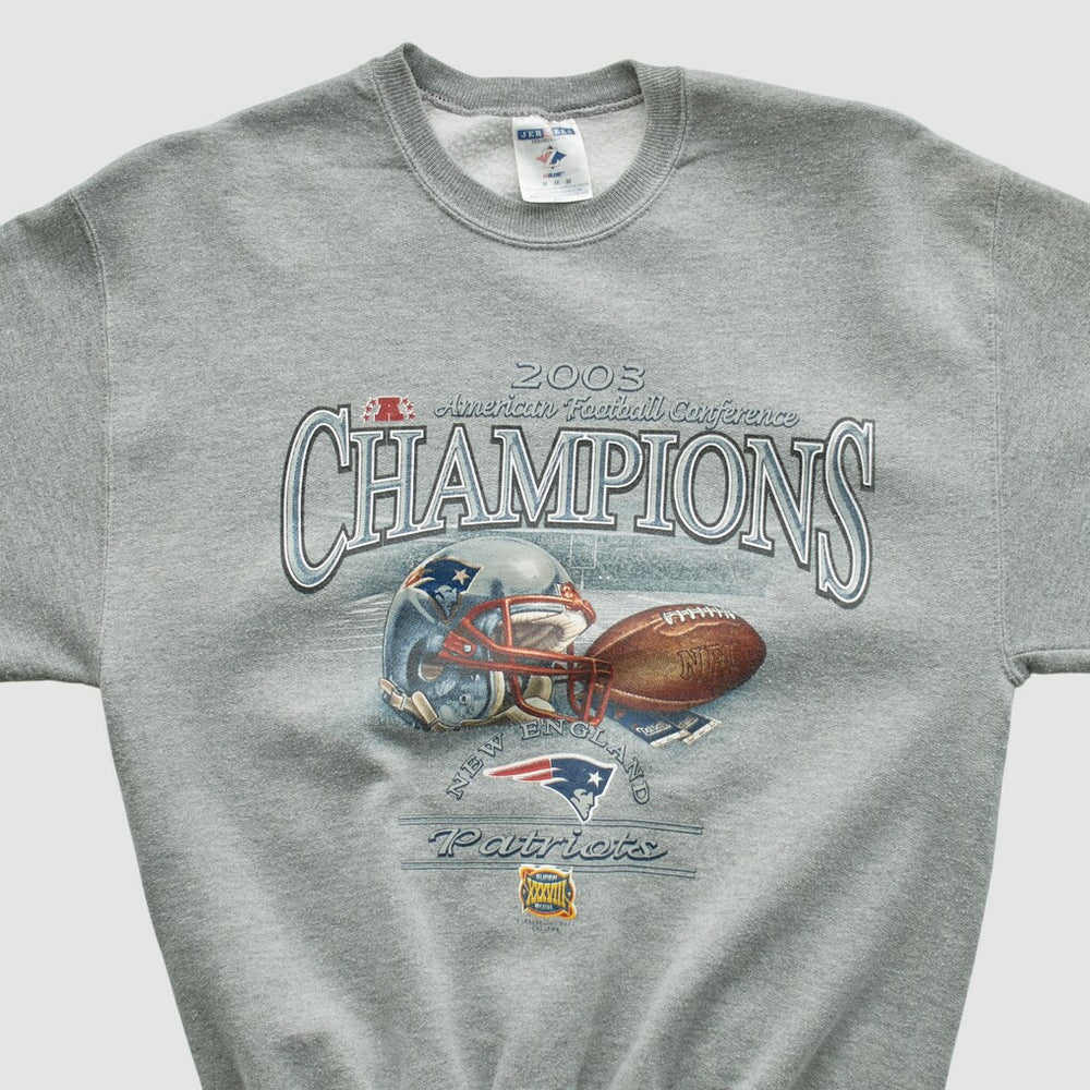 NFL New England Patriots American Football Conference Jerzees 2003 Pullover Sweatshirt