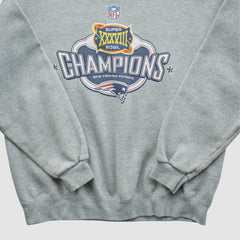 NFL New England Patriots Super Bowl XXXVIII Lee Apparel 2004 Pullover Sweatshirt