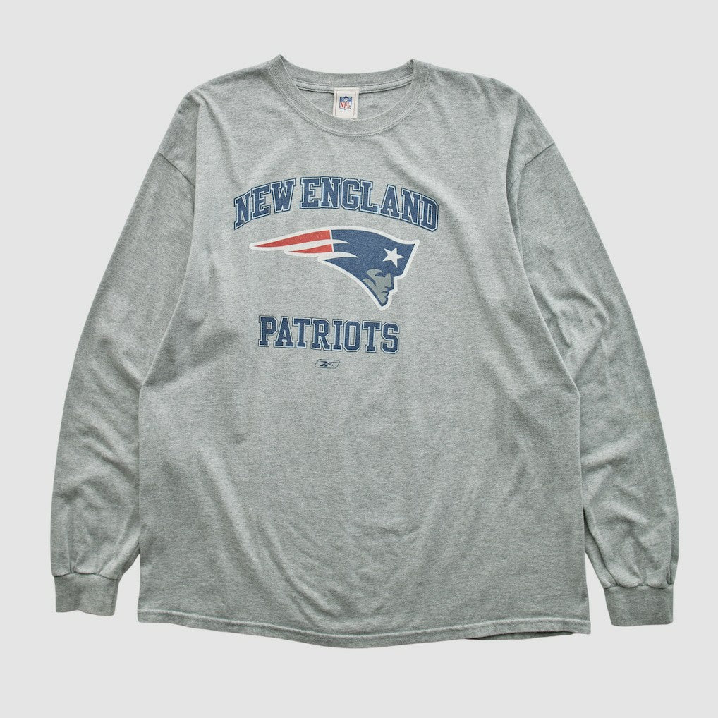 NFL New England Patriots NFL 2000s Long Sleeve T-shirt
