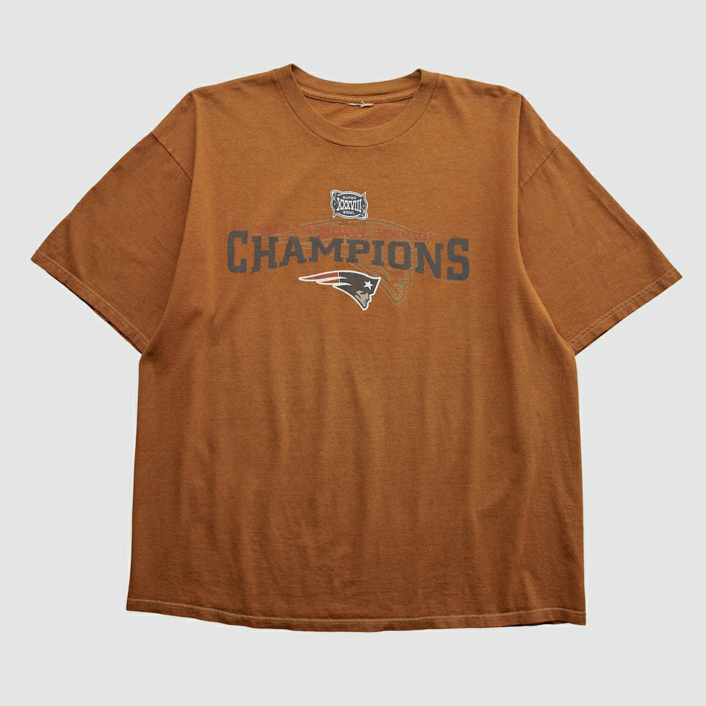 NFL New England Patriots 2004 T-shirt