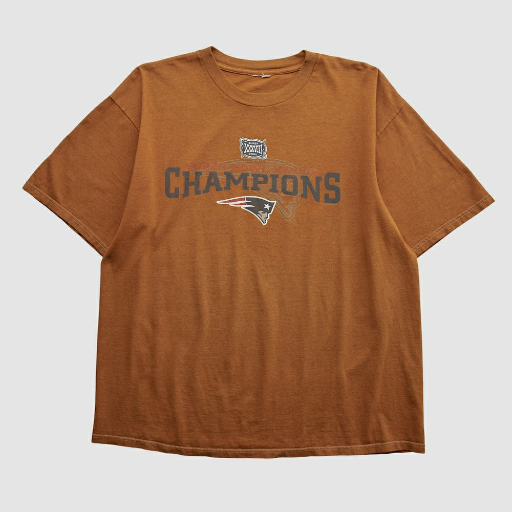 NFL New England Patriots 2004 T-shirt