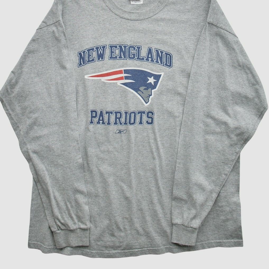 NFL New England Patriots NFL 2000s Long Sleeve T-shirt