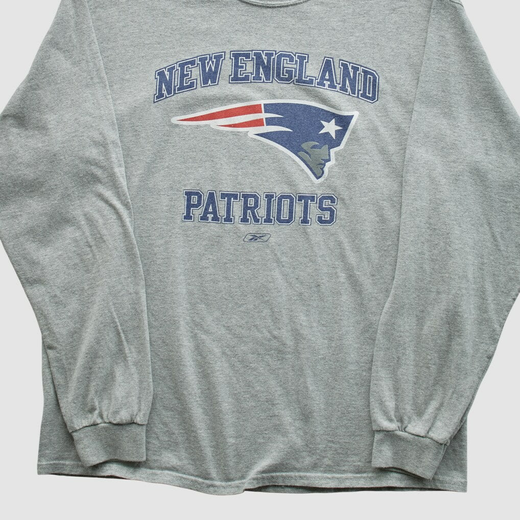 NFL New England Patriots NFL 2000s Long Sleeve T-shirt