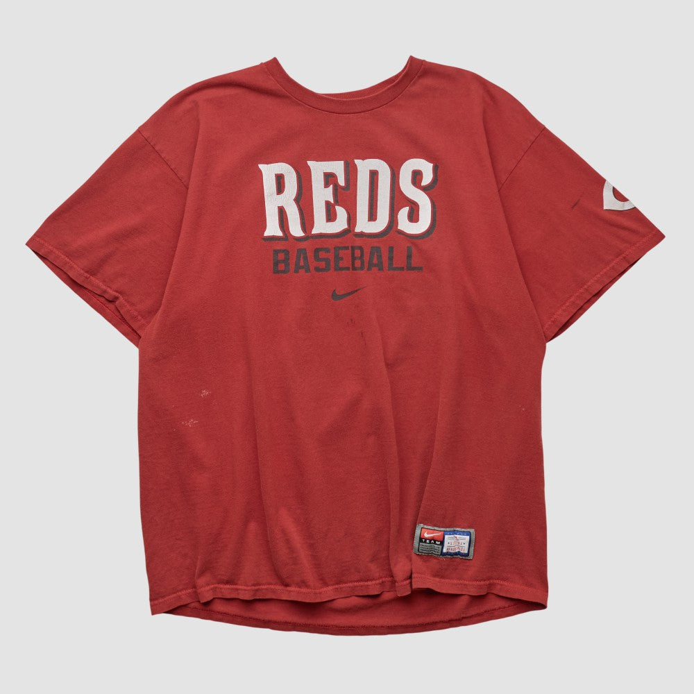 Cincinnati Reds 2000s T-shirt - Red Vintage | Nike