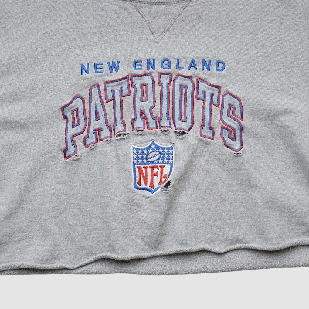 NFL New England Patriots Champion 90s Pullover Sweatshirt