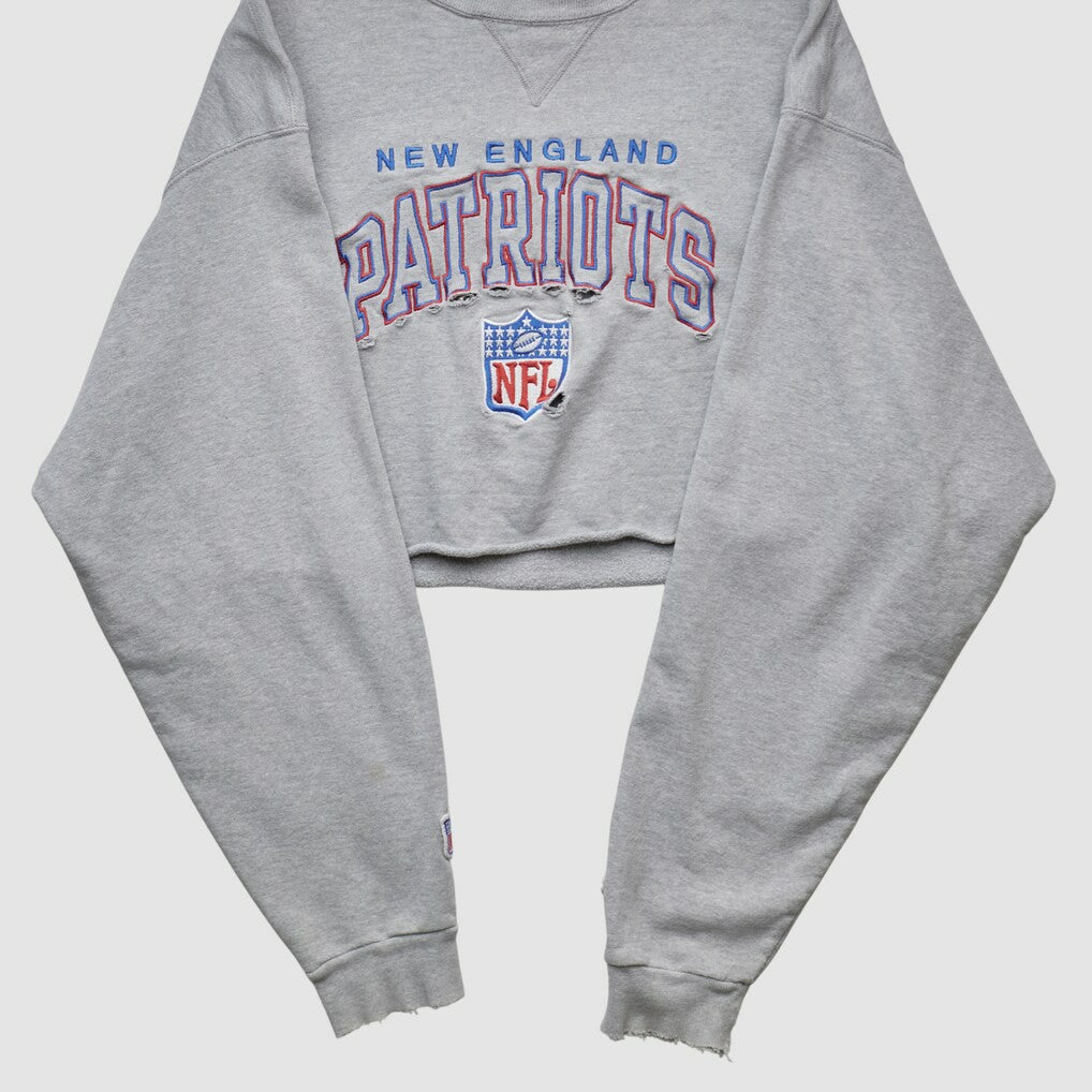 NFL New England Patriots Champion 90s Pullover Sweatshirt