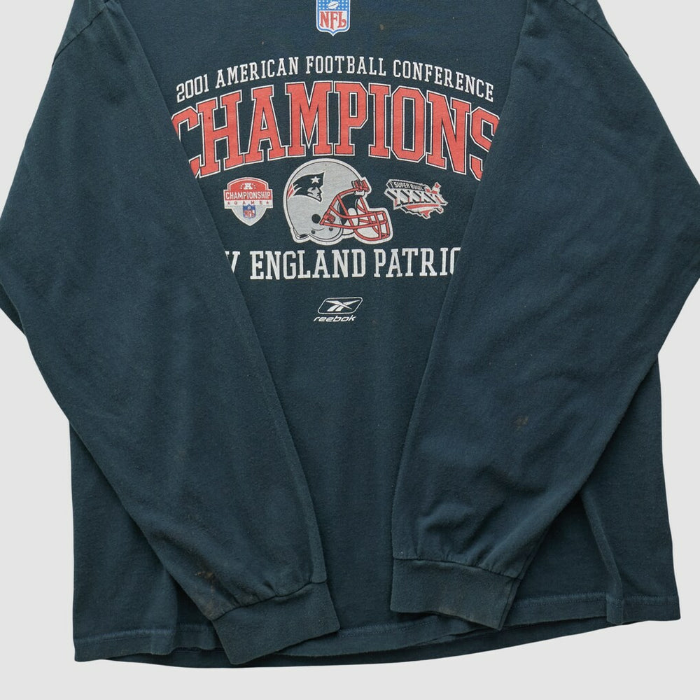 NFL New England Patriots 2001 Long Sleeve T-shirt