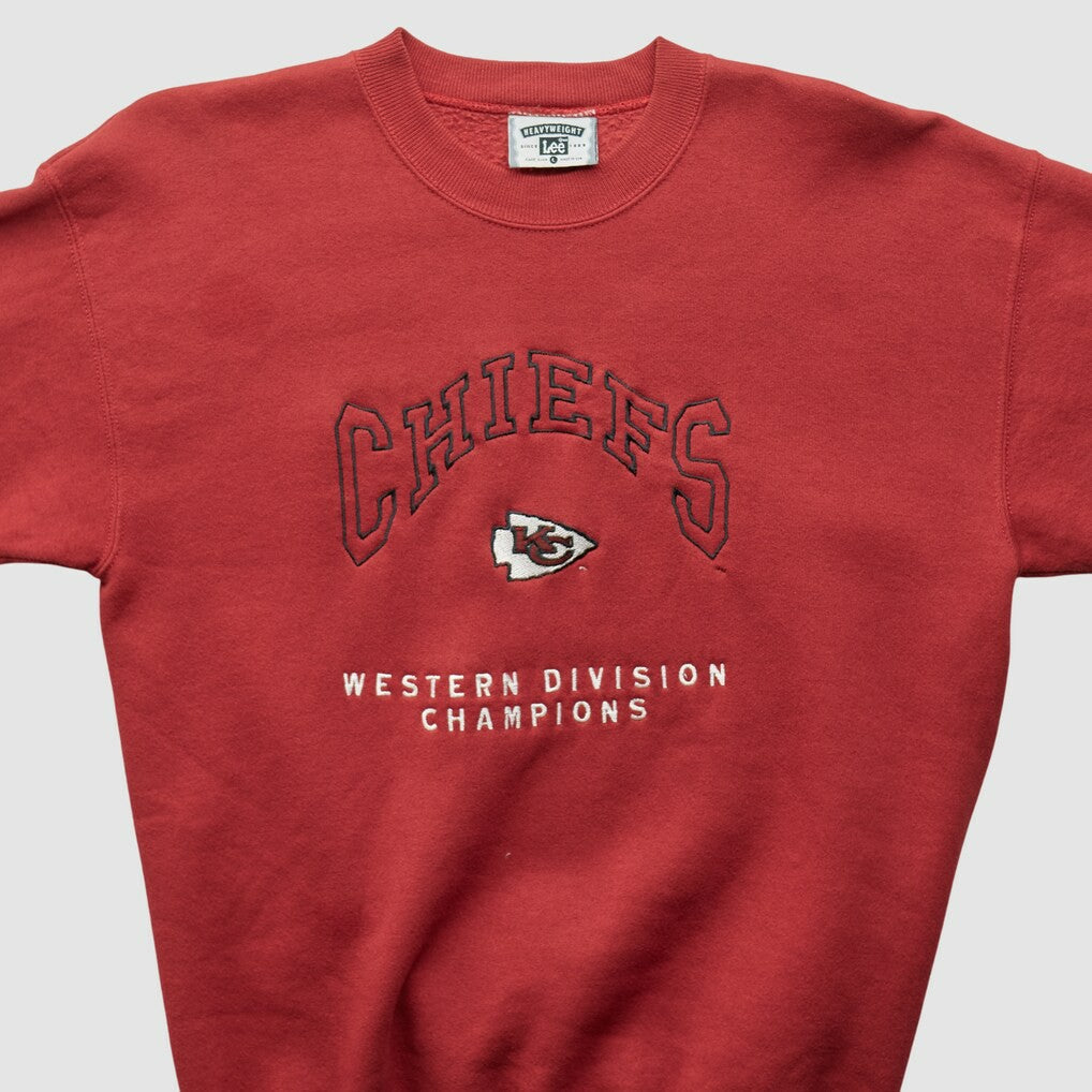 NFL Kansas City Chiefs Lee Apparel 90s Pullover Sweatshirt