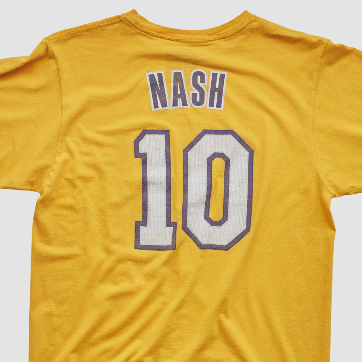 Los Angeles Lakers 2010s T-shirt - Yellow Vintage | Adidas sale