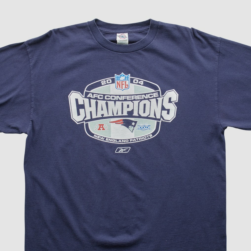 NFL New England Patriots Delta 2004 Long Sleeve T-shirt