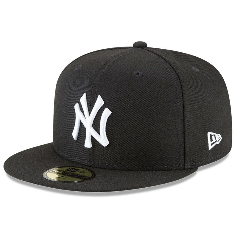 New York Yankees 59FIFTY Fitted Hat - Black | New Era