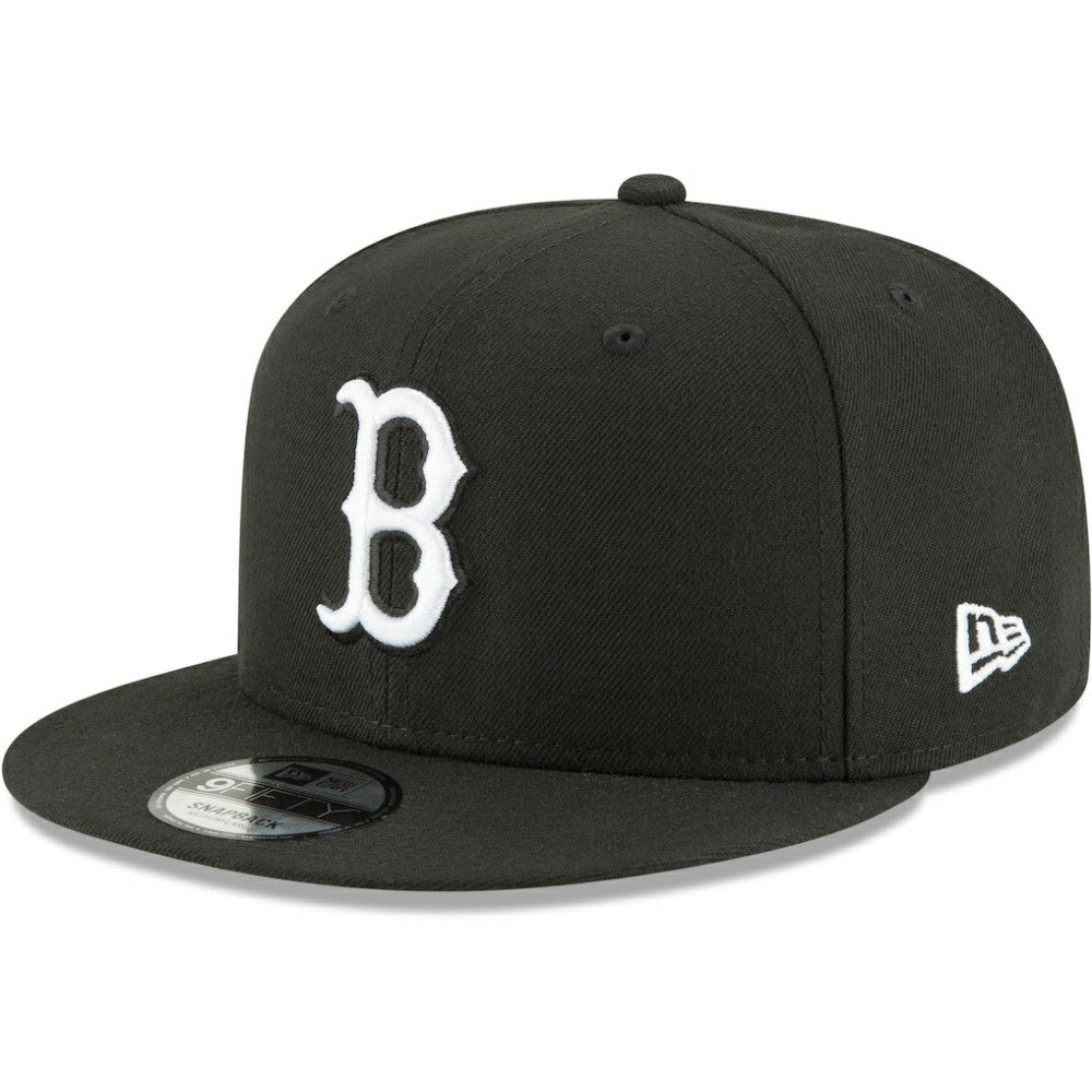 Boston Red Sox Black & White 9FIFTY Snapback Hat - Black | New Era