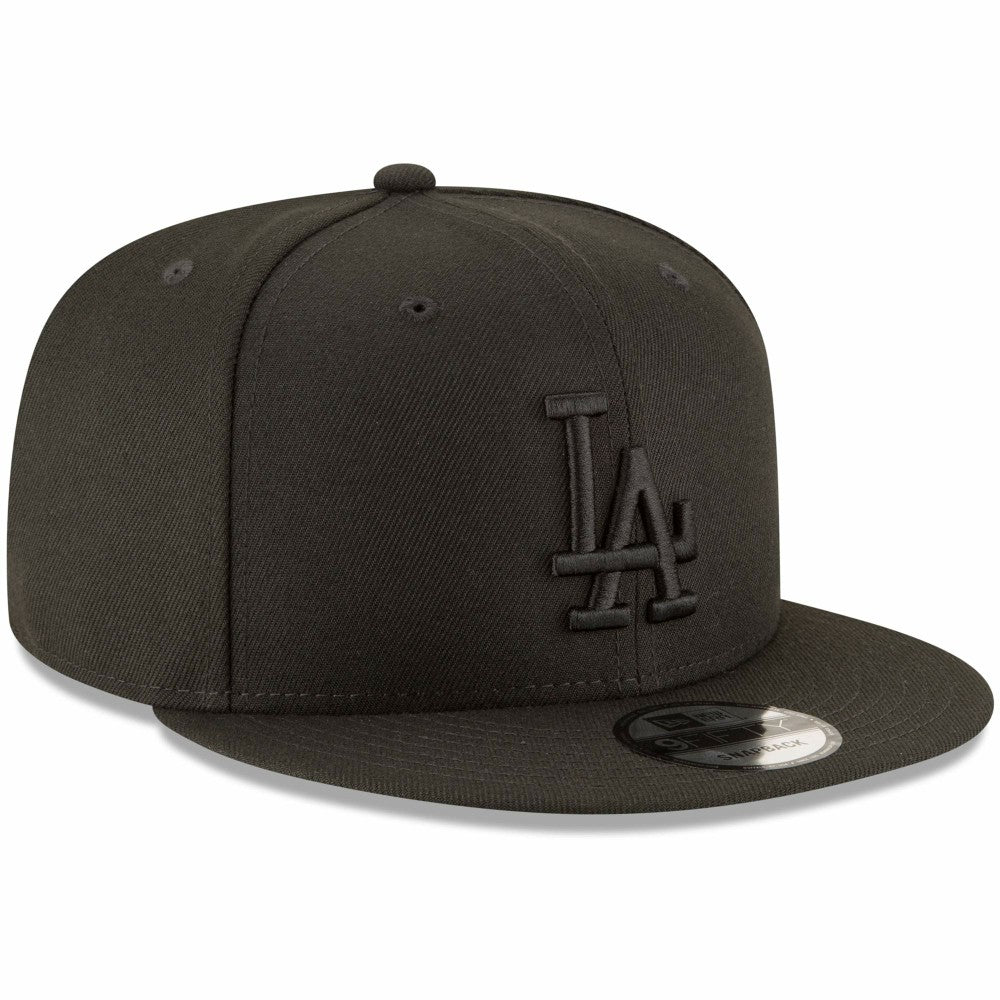 Los Angeles Dodgers Black on Black 9FIFTY Team Snapback Adjustable Hat - Black | New Era