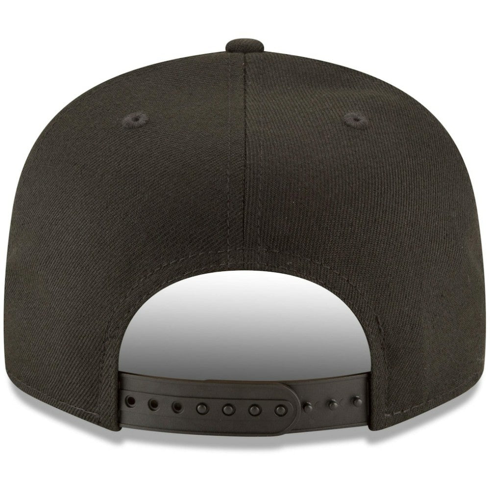 San Francisco Giants Black on Black 9FIFTY Team Snapback Adjustable Hat - Black | New Era