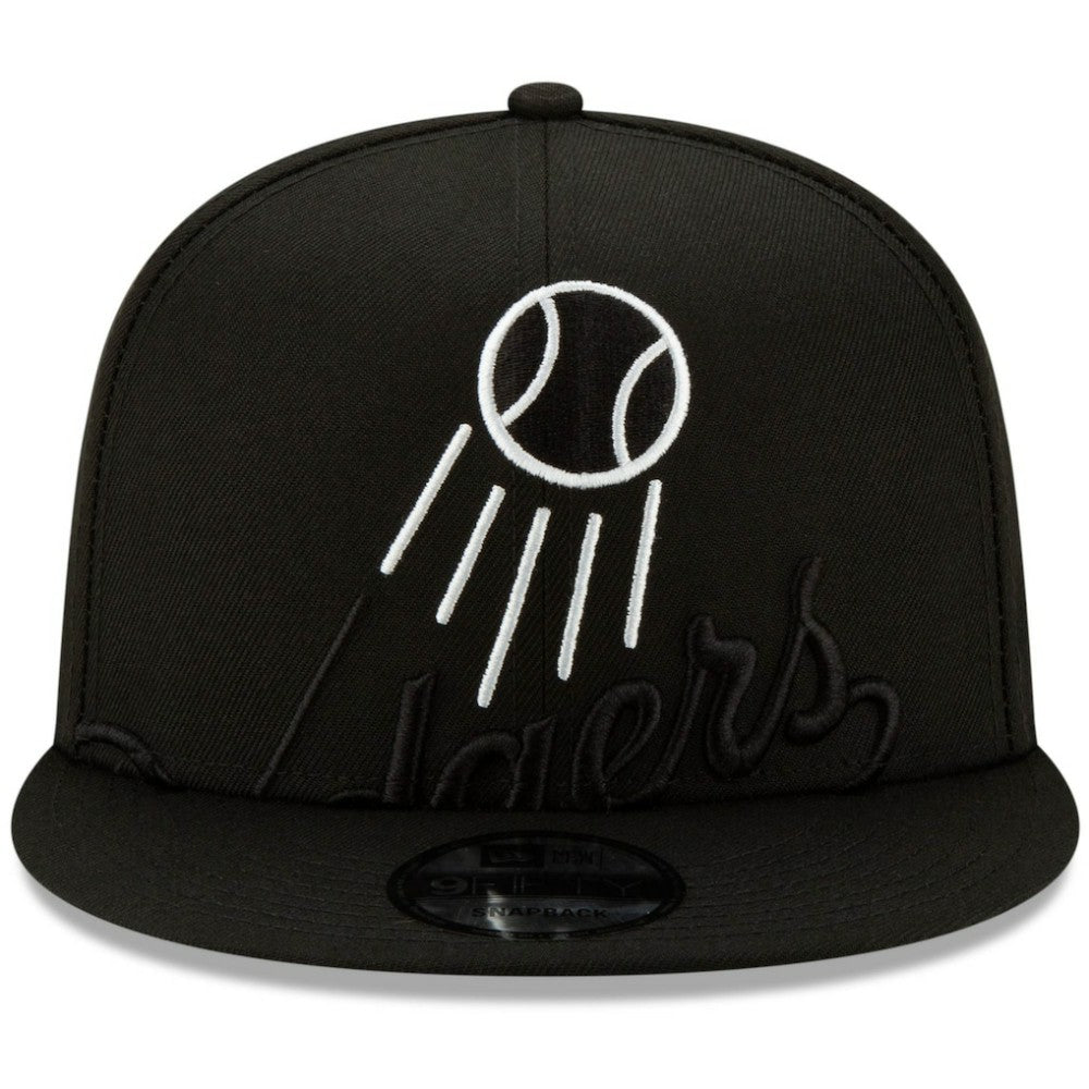 Los Angeles Dodgers Monochrome Logo Elements 9FIFTY Adjustable Snapback Hat - Black | New Era