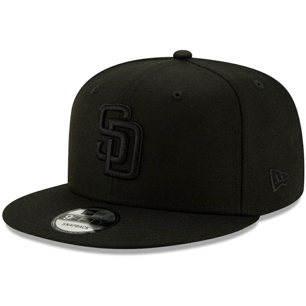 San Diego Padres Black on Black 9FIFTY Snapback Adjustable Hat - Black | New Era