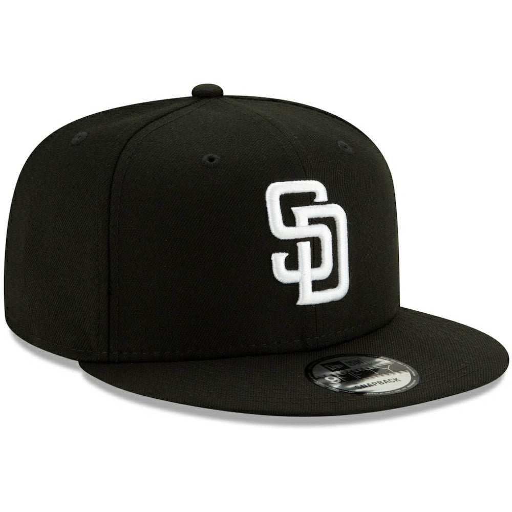 San Diego Padres 9FIFTY Adjustable Hat - Black | New Era